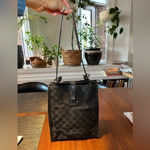 Gucci Messenger handbag